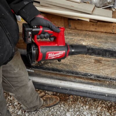 Máy thổi bụi Milwaukee M12 BBL