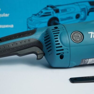 Máy mài góc Makita GA7020