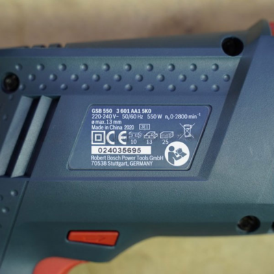 Máy khoan động lực Bosch GSB 550 (bộ set valy 19 món phụ kiện) – 06011A15K8