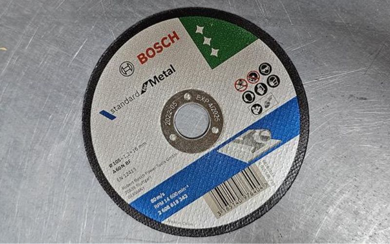 Đá cắt sắt 105×1.2x16mm Bosch 2608619343 – Standard for Metal