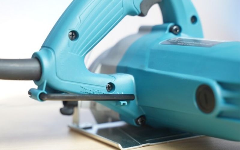 may-cat-gach-da-makita-4100nh3-3