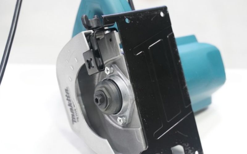 may-cat-gach-da-makita-m0401b-6