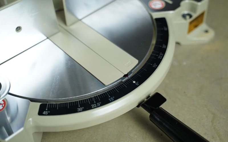 may-cat-goc-da-nang-makita-ls1030n-3