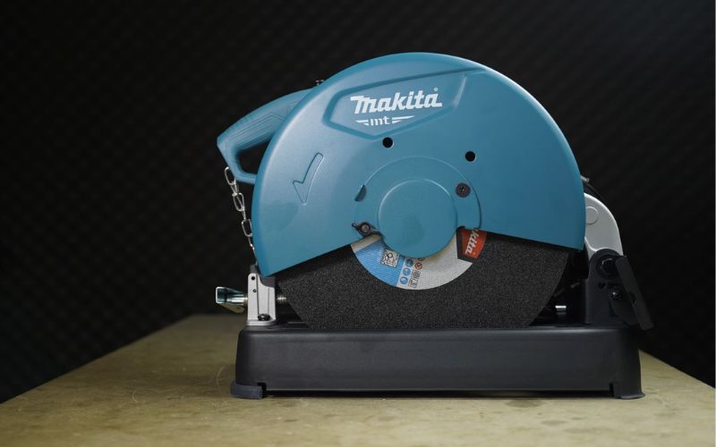 may-cat-sat-ban-makita-m2400b-2