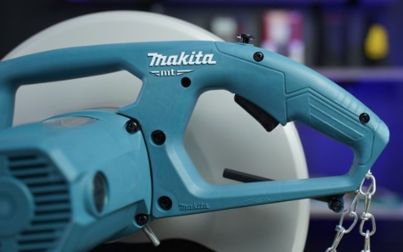 Máy cắt sắt bàn Makita M2401B