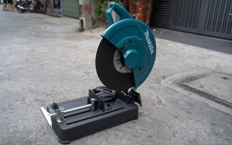 Máy cắt sắt Makita LW1401