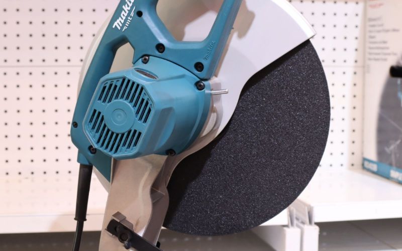 may-cat-sat-makita-m2403b-3