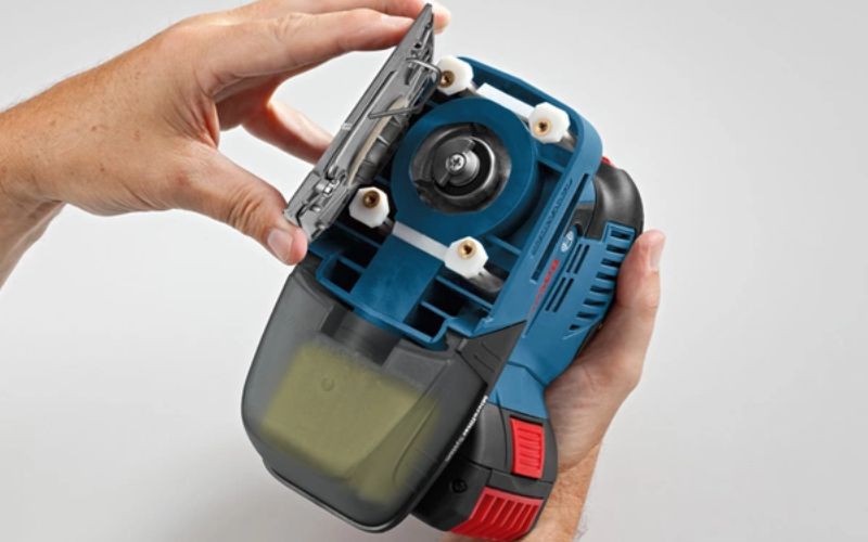 Máy chà nhám dùng pin Bosch GSS 18V-LI (SOLO) (06019D02L0)