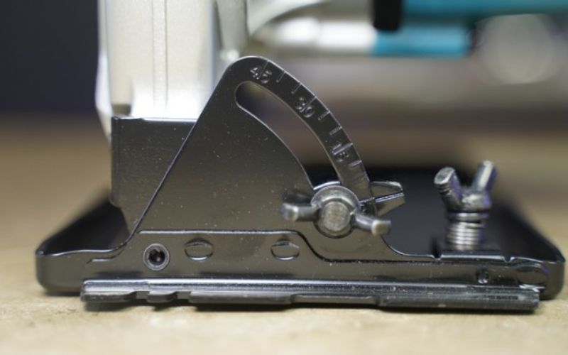 may-cua-dia-makita-5806b-4