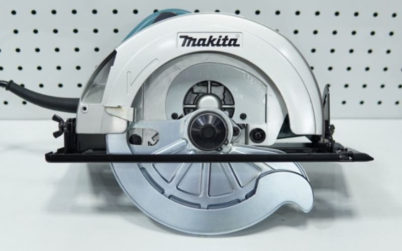 may-cua-dia-makita-n5900b-1