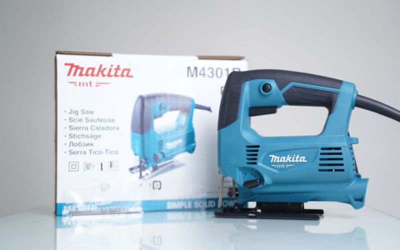 may-cua-long-makita-m4301b-1