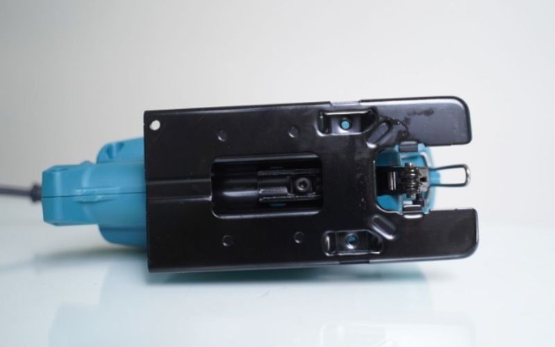 may-cua-long-makita-m4301b-5