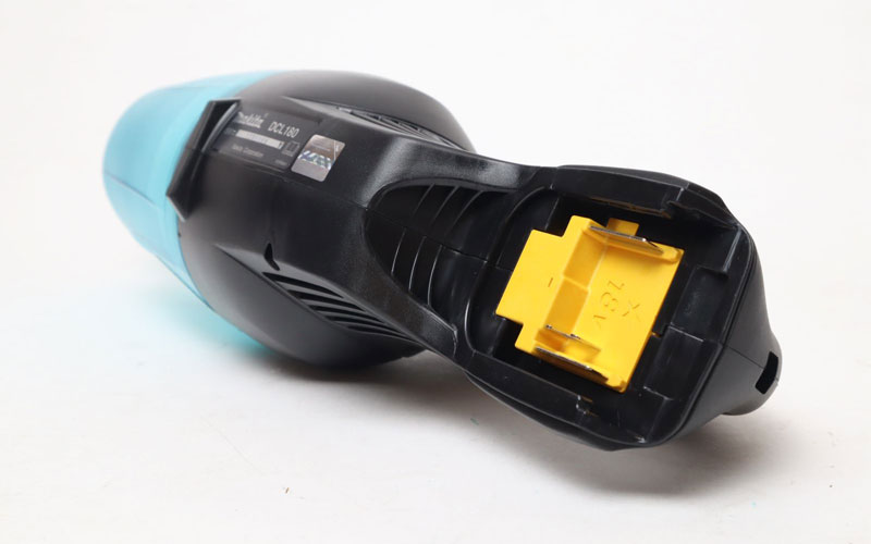 Máy hút bụi dùng pin Makita DCL180ZB