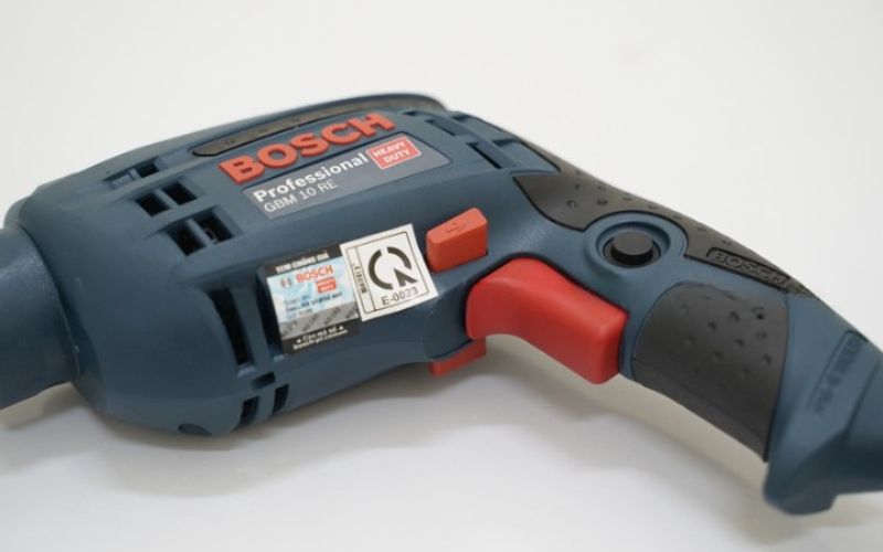 Máy khoan Bosch GBM 10 RE (06014735K0)