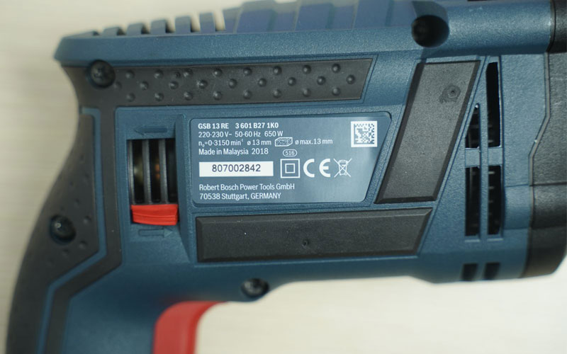 may-khoan-bosch-gsb-13re