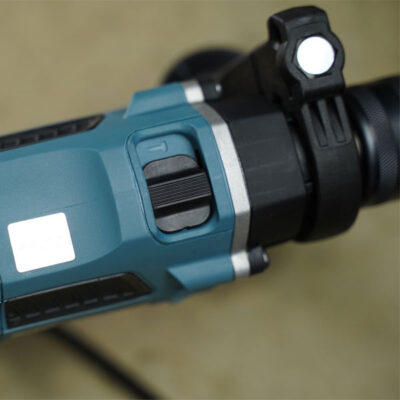 Máy khoan búa Makita M8103B (13mm)