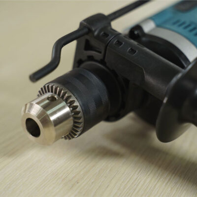 Máy khoan búa Makita M8100KX2B (26 phụ kiện)