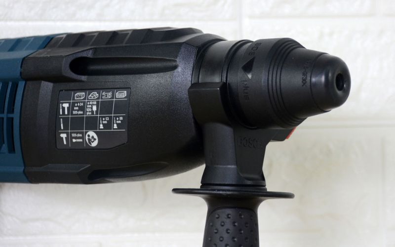Máy khoan búa Bosch GBH 2-24 DRE (kèm phụ kiện)