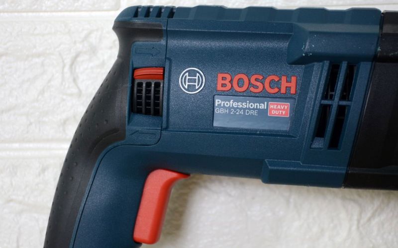 Máy khoan búa Bosch GBH 2-24 DRE (kèm phụ kiện)