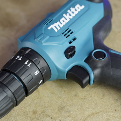 Máy khoan búa và vặn vít Makita HP0300 (10mm)