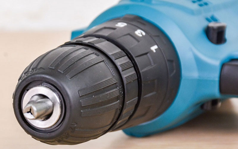 Máy khoan búa và vặn vít Makita HP0300 (10mm)
