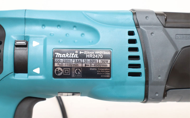 Máy khoan bê tông Makita HR2470X5