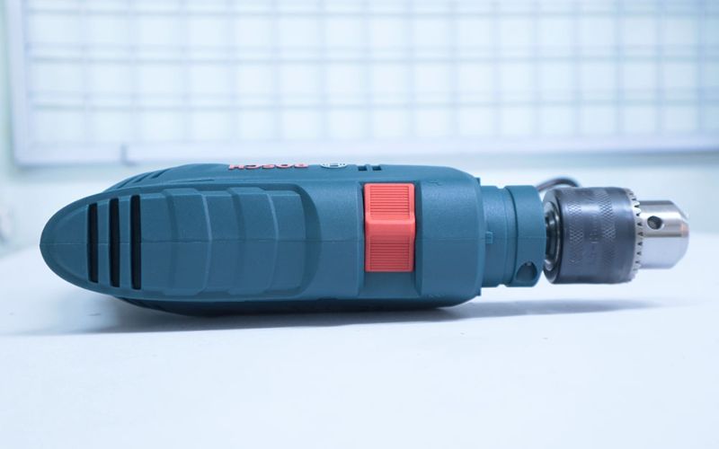 Máy khoan động lực Bosch GSB 600 (06011A03K0)