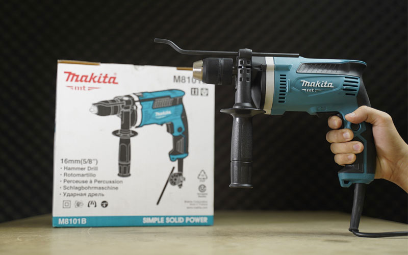 Máy khoan búa Makita M8101B (16mm)
