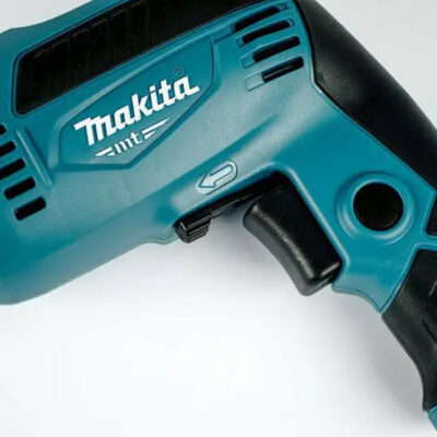Máy khoan sắt Makita M6002B (10mm)