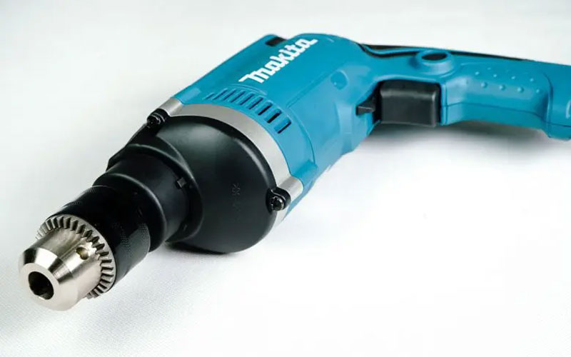 Máy khoan búa Makita HP1630