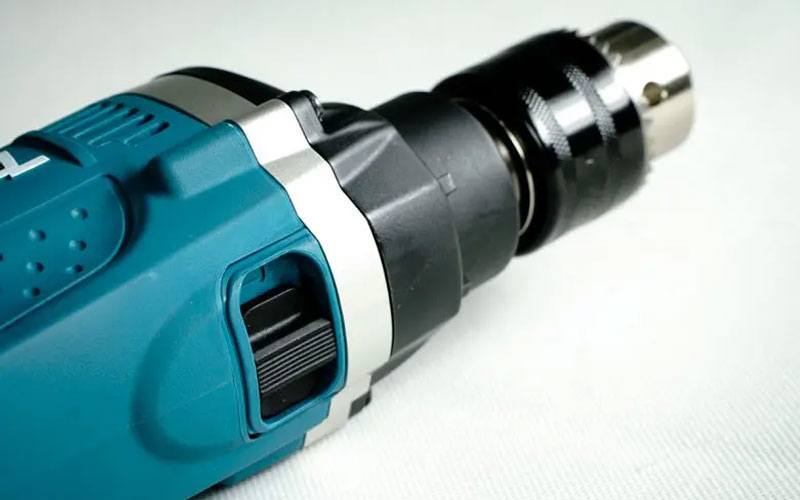 Máy khoan búa Makita HP1630