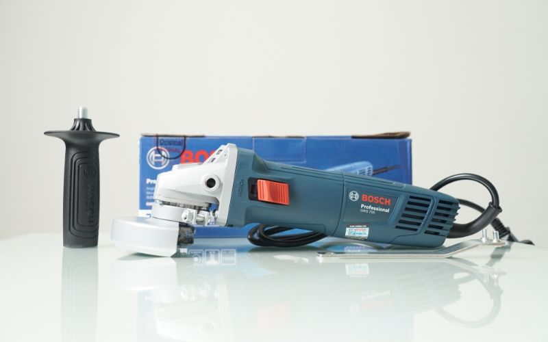 Máy mài góc Bosch GWS 700 06013A31K0