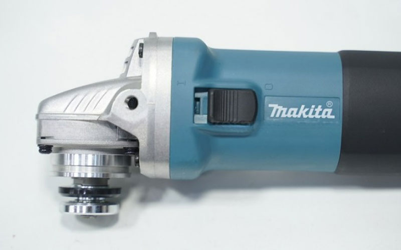 Máy mài góc Makita 9553NB