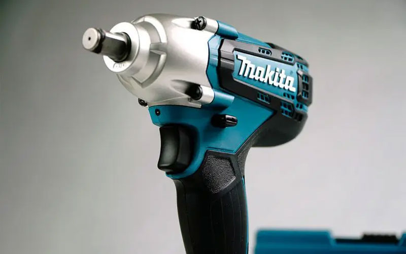Máy siết bu lông dùng pin Makita DTW190RFJX