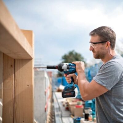 Máy siết bu lông dùng pin Bosch GDS 18V-1050H (SOLO) (06019J85L1)