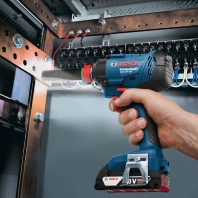 Máy siết bu lông dùng pin Bosch GDX 180-LI (06019G52L0)