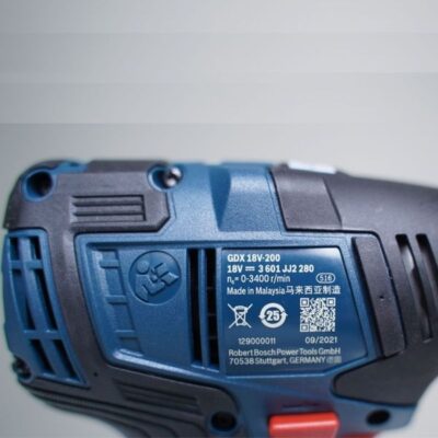 Máy siết bu lông dùng pin Bosch GDX 18V-200 (SOLO) (06019J22L0)