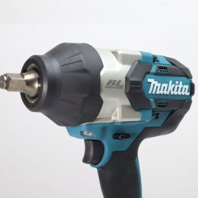 Máy siết bu lông dùng pin Makita DTW1002RTJ