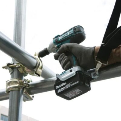 Máy siết bu lông dùng pin Makita DTW190RFJX