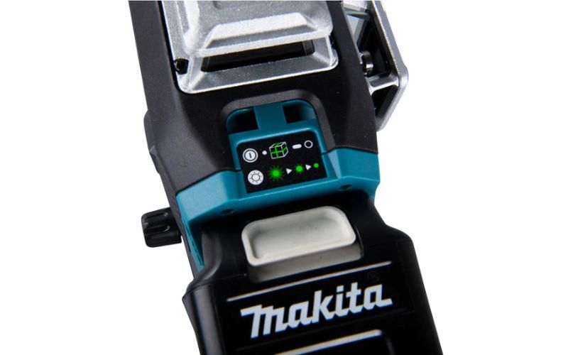 may-can-muc-laser-tia-xanh-pin-12v-makita-sk700gd-4