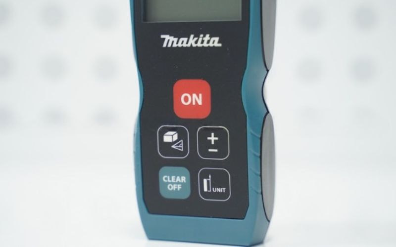 Máy đo khoảng cách laser Makita LD050P