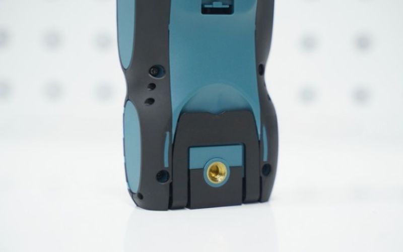 Máy đo khoảng cách laser Makita LD080P