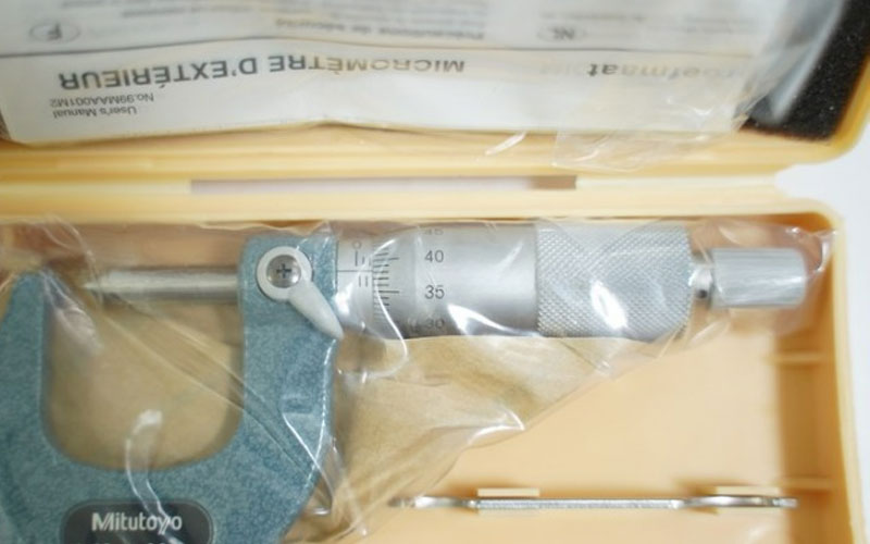 Panme cơ đo chiều cao mép gấp Mitutoyo 112-401 (0-25mm/0.01mm)