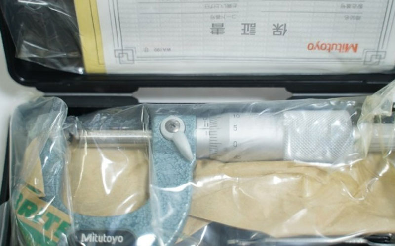 Panme cơ đo ống Mitutoyo 115-115 (0-25mm/0.01mm)