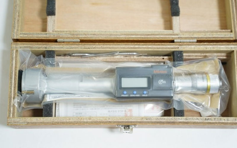 Panme điện tử đo lỗ 3 chấu Mitutoyo 468-169 (40-50mm/0.001mm)