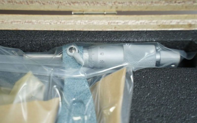 Panme đo ngoài cơ khí 275-300mm/0.01mm Mitutoyo 103-148-10