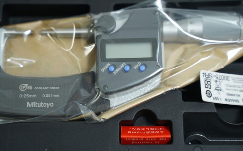 Panme điện tử đầu nhỏ Mitutoyo 331-251-30 (0-25mm x 0.001)