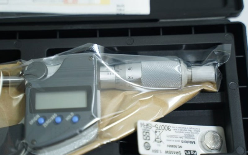 Panme điện tử đầu nhỏ Mitutoyo 331-251-30 (0-25mm x 0.001)