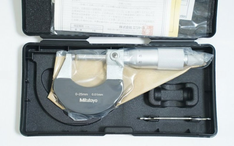 Panme đo ngoài 0-25mm/0.01mm Mitutoyo 102-301