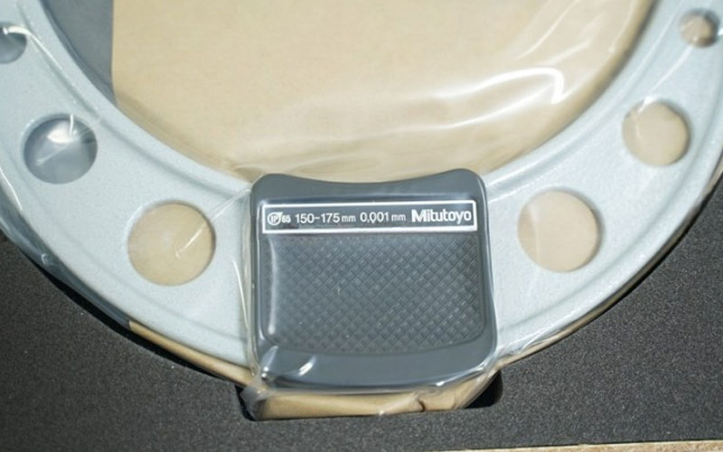 Panme điện tử đo ngoài Mitutoyo 293-252-30 (150-175mm/0.001mm)